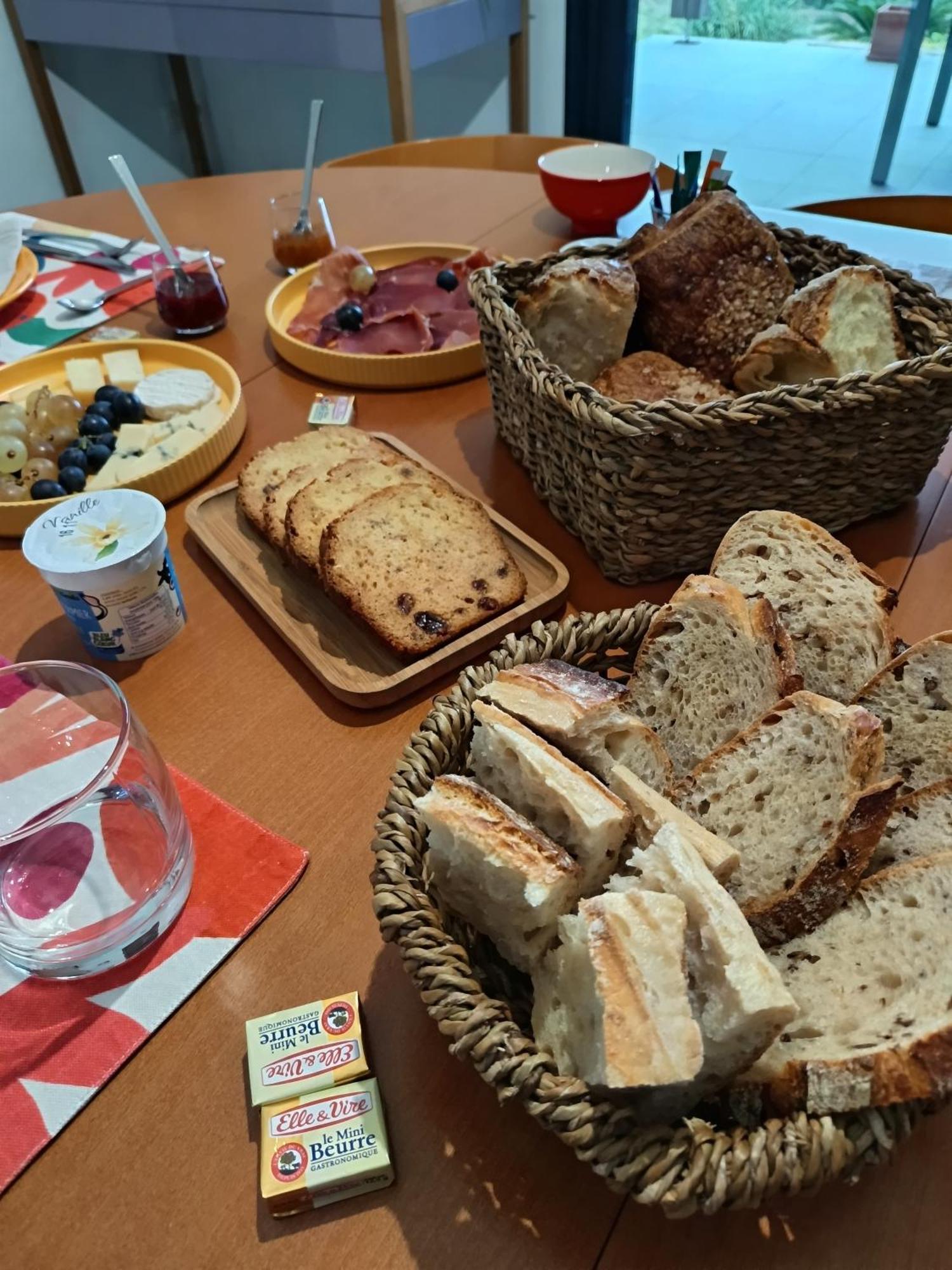 La Petite Chambre Du Lac Carcassonne Eksteriør bilde